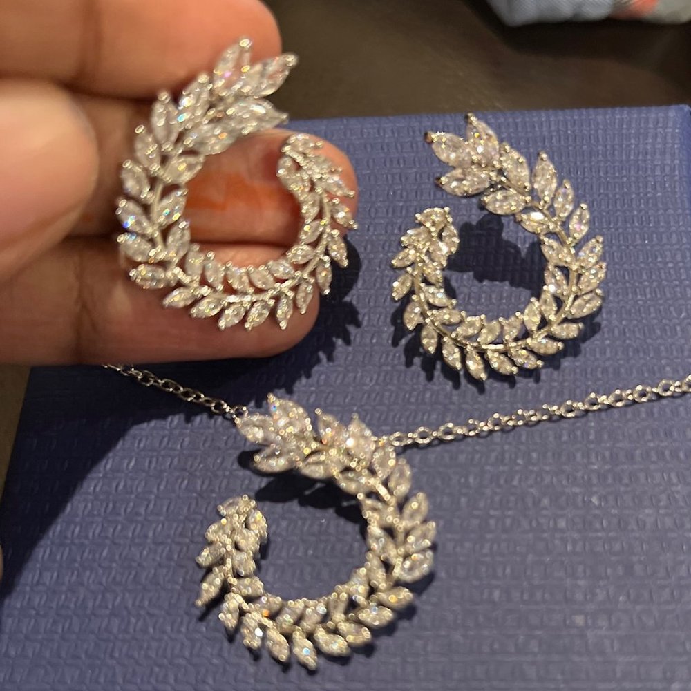 M - Swarovski Crystal Elements Set - image 4